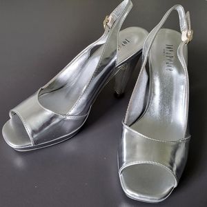 New Joy & Peace Leather Open Toe Dress Pump Silver 5M